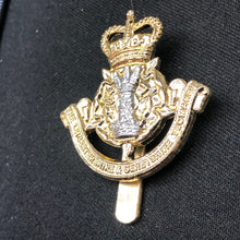 Lade das Bild in den Galerie-Viewer, Image #2
