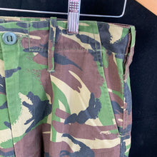 Load image into Gallery viewer, Genuine British Army DPM Camouflaged Combat Trousers Lightweight - Size 80/76/92
