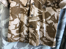 Lade das Bild in den Galerie-Viewer, Genuine British Army Desert DPM Camouflafed Tropical Jacket - Size 190/96
