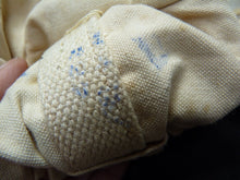 Load image into Gallery viewer, Original WW2 Pattern British Army White Camouflaged Gloves / Gunners Mittens
