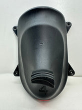 Charger l&#39;image dans la galerie, Genuine British Army GSR GENERAL SERVICE Gas Mask / Respirator Holder - Size 4
