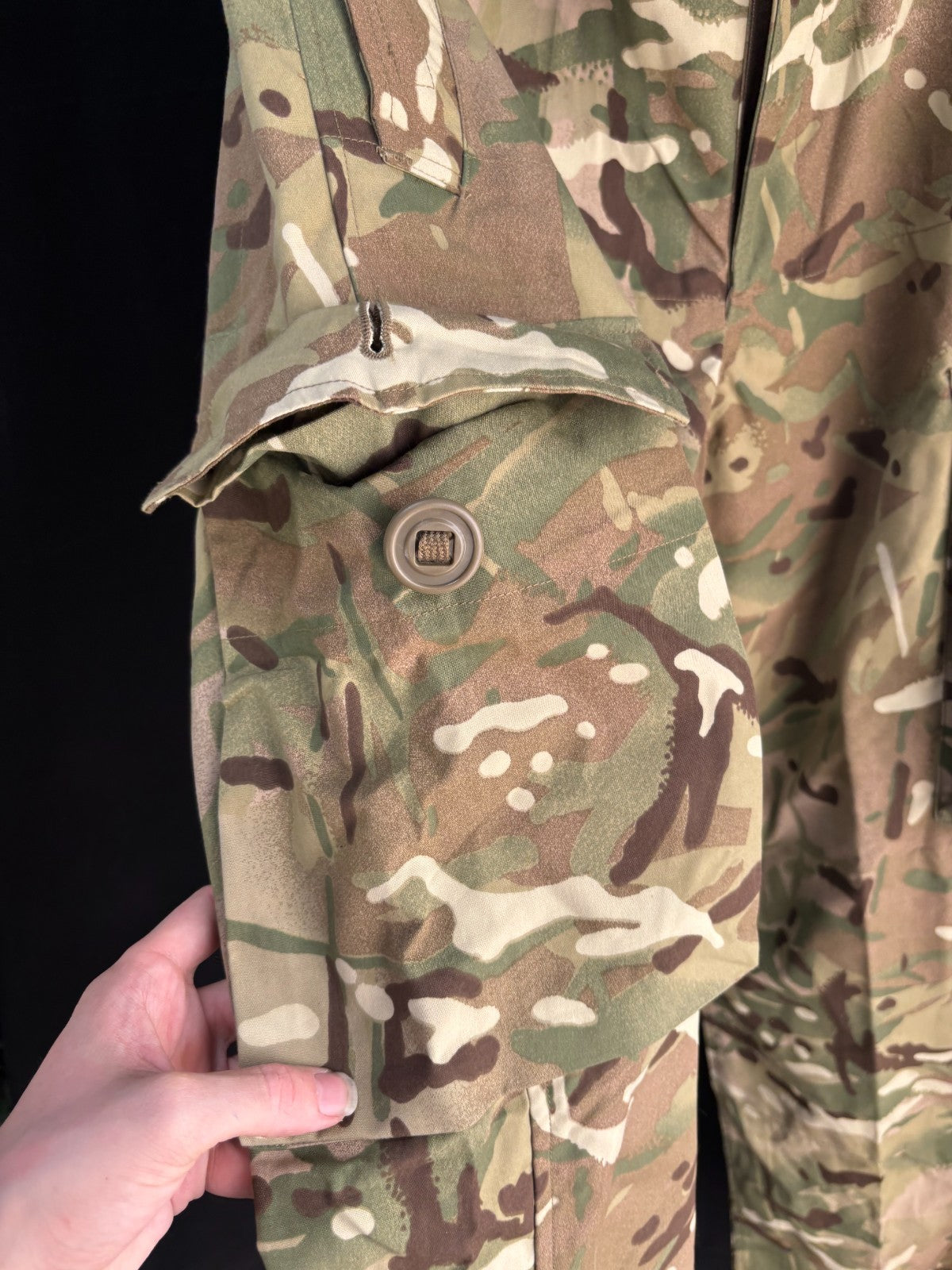 Genuine British Army MTP Combat Windproof Trousers - Size 76/80/96 - The Militaria Shop