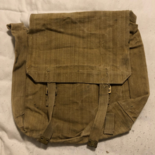 Charger l&#39;image dans la galerie, Original WW2 British Army 37 Pattern Large Pack - Indian Made - Great Condition

