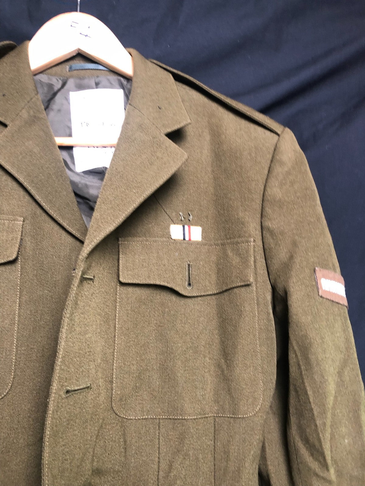 Original British Army No.2 Dress Uniform Jacket - Grade 1 - Size 176/104/88 - The Militaria Shop
