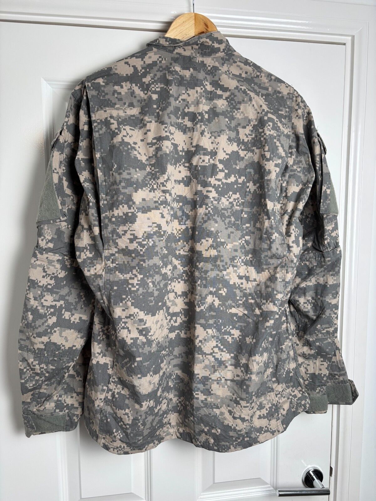 Surplus US Army ACU Combat Uniform Jacket-Medium Long - The Militaria Shop