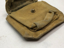 Charger l&#39;image dans la galerie, Original WW2 British Army 37 Pattern Officers Pistol Ammo Case
