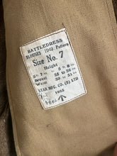 Lade das Bild in den Galerie-Viewer, Original British Army Battledress Jacket Royal Army Service Corps RASC - 36&quot; C
