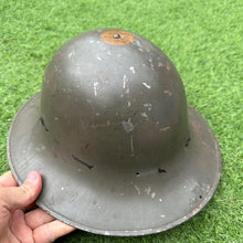 Charger l&#39;image dans la galerie, Original WW2 British Home Front Civillian Zuckerman Helmet &amp; Liner - 1941 Dated
