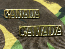Load image into Gallery viewer, Genuine Canadian Army WW1 Brass Shoulder Titles Pair - CANADA - The Militaria Shop
