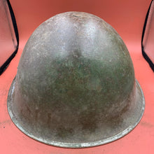 Charger l&#39;image dans la galerie, Original British / Canadian Army WW2 Soldiers Military Combat Mk3 Turtle Helmet
