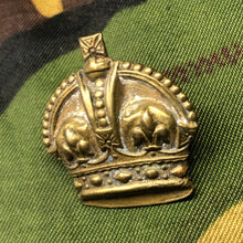 Load image into Gallery viewer, Original WW1/WW2 British Army Majors Rank Pip Crown - The Militaria Shop
