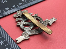 Lade das Bild in den Galerie-Viewer, Original WW2 British Army North Staffordshire Regiment Cap Badge
