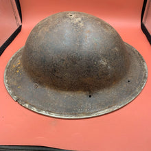 Charger l&#39;image dans la galerie, Original British Army WW2 Soldiers Military Combat Mk2 Brodie Helmet - SA Made
