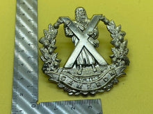 Load image into Gallery viewer, Original WW1 / WW2 British Army Cameron Highlanders Cap Badge
