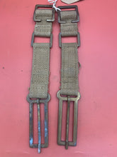 Charger l&#39;image dans la galerie, Original WW2 British Army 37 Pattern Webbing Brace Adaptors Pair
