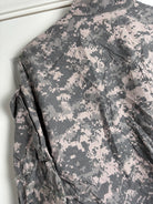 Surplus US Army ACU Combat Uniform Jacket-Large Regular - The Militaria Shop