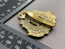 Load image into Gallery viewer, Original WW2 British Army The Suffolk Regiment Cap Badge
