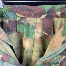 Charger l&#39;image dans la galerie, Genuine British Army DPM Camouflaged Combat Trousers Lightweight - Size 80/72/88
