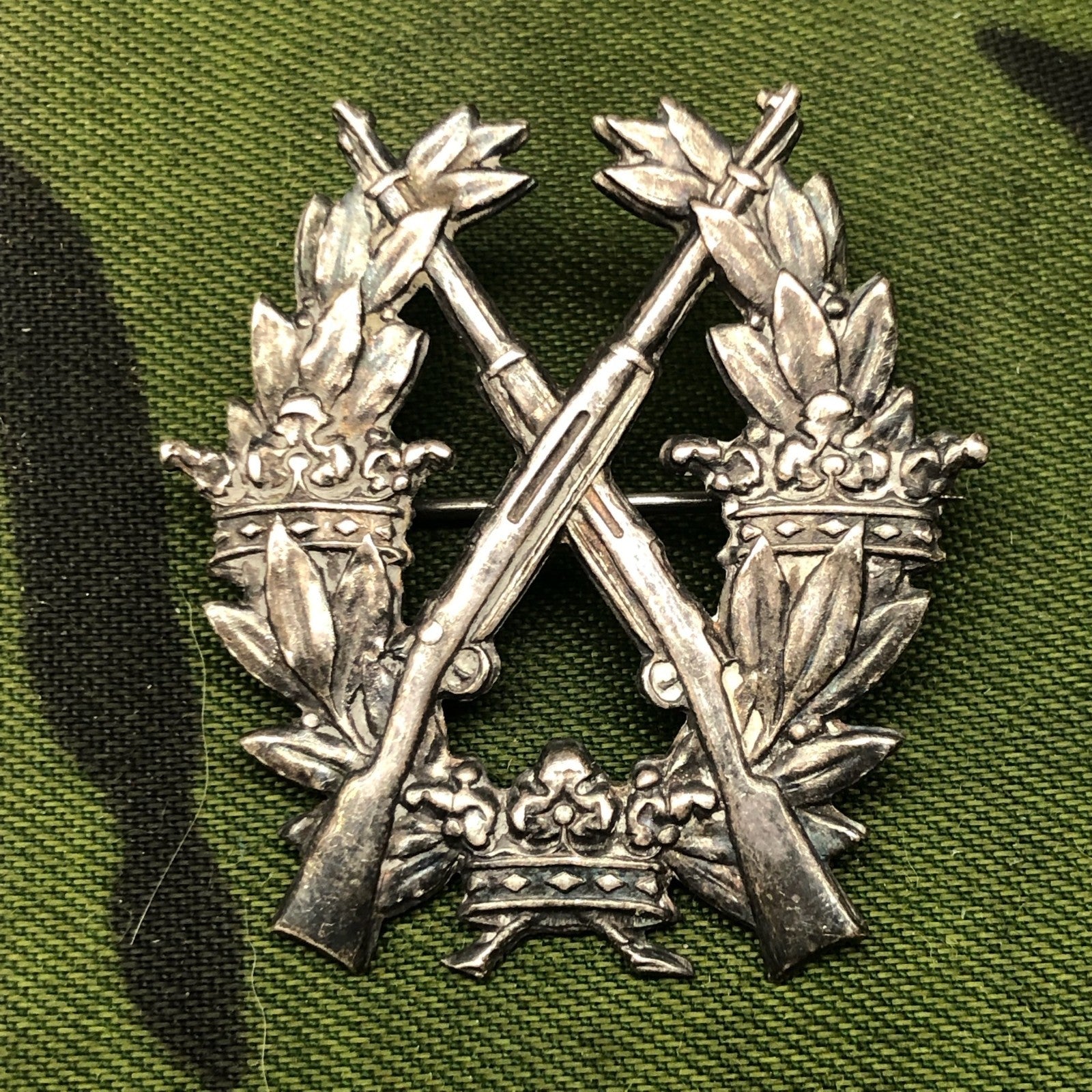 Swedish Marksmanship Pin - Original Army Sweetheart Brooch