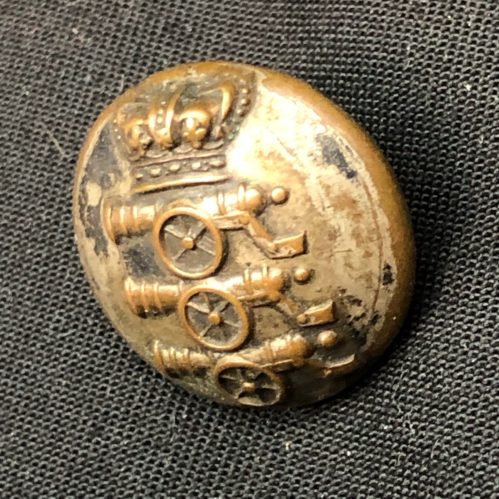 Original Victorian Era British Army Royal Artillery Uniform 22mm Button - The Militaria Shop