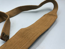 Charger l&#39;image dans la galerie, Original British Army 37 Pattern Shoulder Strap - WW2 Patt - Post War Dated
