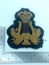 Lade das Bild in den Galerie-Viewer, Original British Army Musicians Dress Uniform Bullion Sleeve Badge
