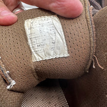 Load image into Gallery viewer, British Army Surplus Brown Leather Combat Boots - Iturri - Size UK 8 L - The Militaria Shop
