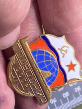 Load image into Gallery viewer, 1980&#39;s/90&#39;s Era Soviet Naval Mariner&#39;s Award / Badge in Excellent Condition
