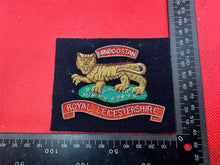 Charger l&#39;image dans la galerie, British Army Bullion Embroidered Blazer Badge - Royal Leicestershire -Hindoostan
