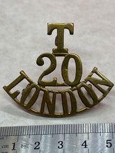 Load image into Gallery viewer, Original WW1 British Army 20th London Territorial Battalion Shoulder Title
