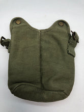 Charger l&#39;image dans la galerie, Unusual British / US Army Veitnam War Era Water Bottle Carrier
