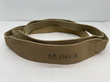 Charger l&#39;image dans la galerie, Original WW2 British Army 37 Pattern Shoulder Strap - A.C - 1944 Dated
