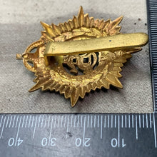 Load image into Gallery viewer, Original WW1 British Army Serice Corps ASC Cap Badge - King&#39;s Crown
