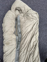 Load image into Gallery viewer, Original US Army Korea/Vietnam Era Sleeping Bag Mountain M1949 OD- Size Regular
