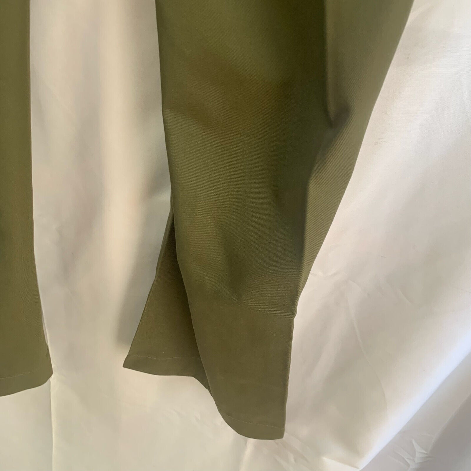 British Army Men's OD Green Lightweight Combat Trousers - Size 79/76/104 - The Militaria Shop