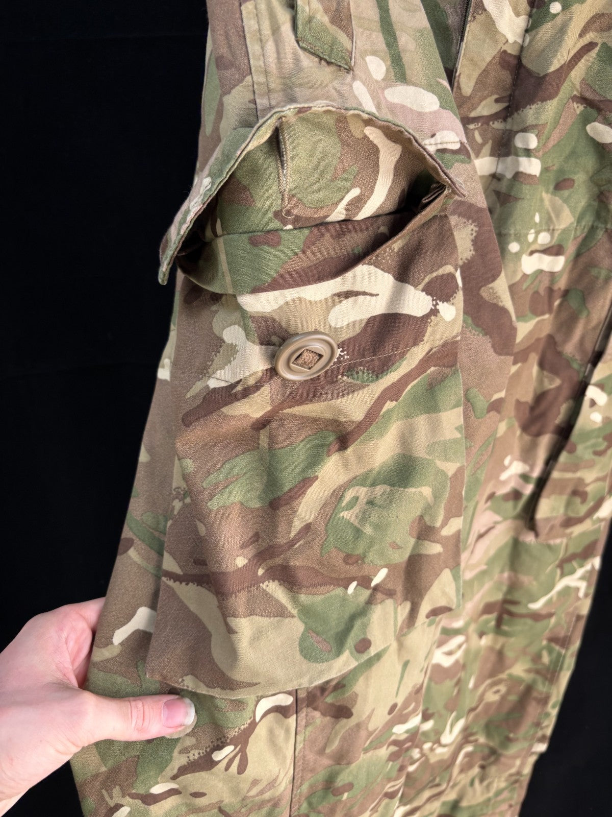 Genuine British Army MTP Combat Windproof Trousers - Size 82/80/96 - The Militaria Shop