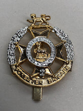 Charger l&#39;image dans la galerie, Genuine British Army Cap Badge - Forester Brigade
