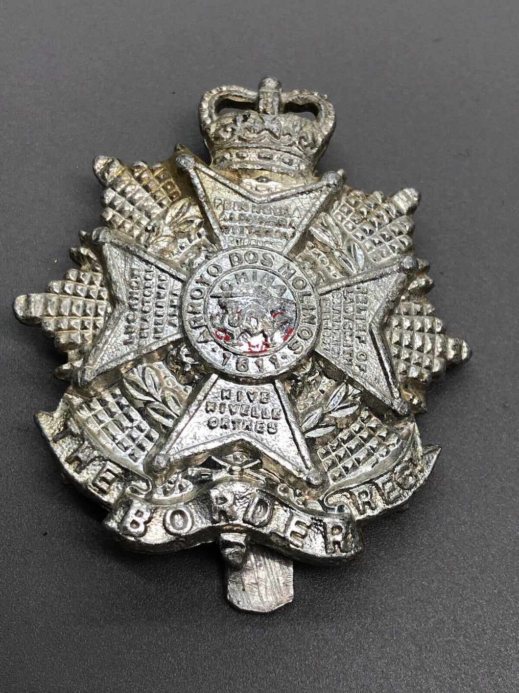 Genuine British Army The Border Regiment Cap Badge