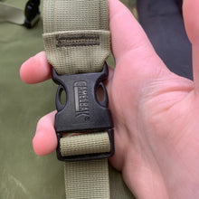 Load image into Gallery viewer, Genuine British Army DPM Camouflaged Individual Hydration System - The Militaria Shop
