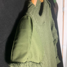 Load image into Gallery viewer, Original British Army Commando Pull Over Jumper - 100% Wool - 38&quot; Chest
