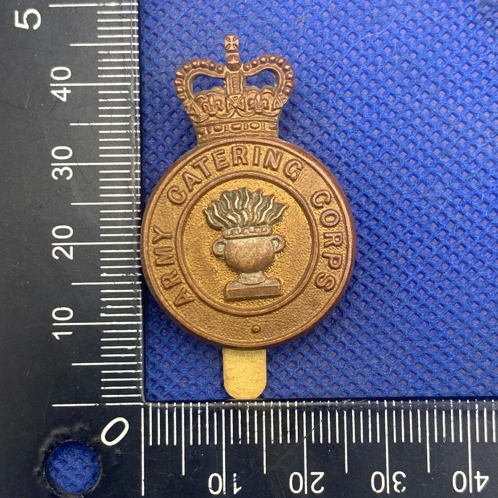 Genuine British Army Catering Corps Cap Badge | The Militaria Shop