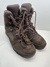 Load image into Gallery viewer, British Army Surplus Brown Leather Combat Boots - HAIX - Size UK 11 M - The Militaria Shop
