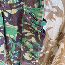 Charger l&#39;image dans la galerie, British Army DPM Camouflaged Temperate Trousers - 82/80/96 - Vintage Clothing
