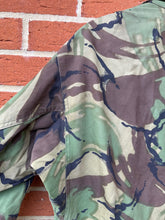 Load image into Gallery viewer, Original British Army 1968 Pattern Combat Smock Jacket - Size 2 - 40&quot; Chest
