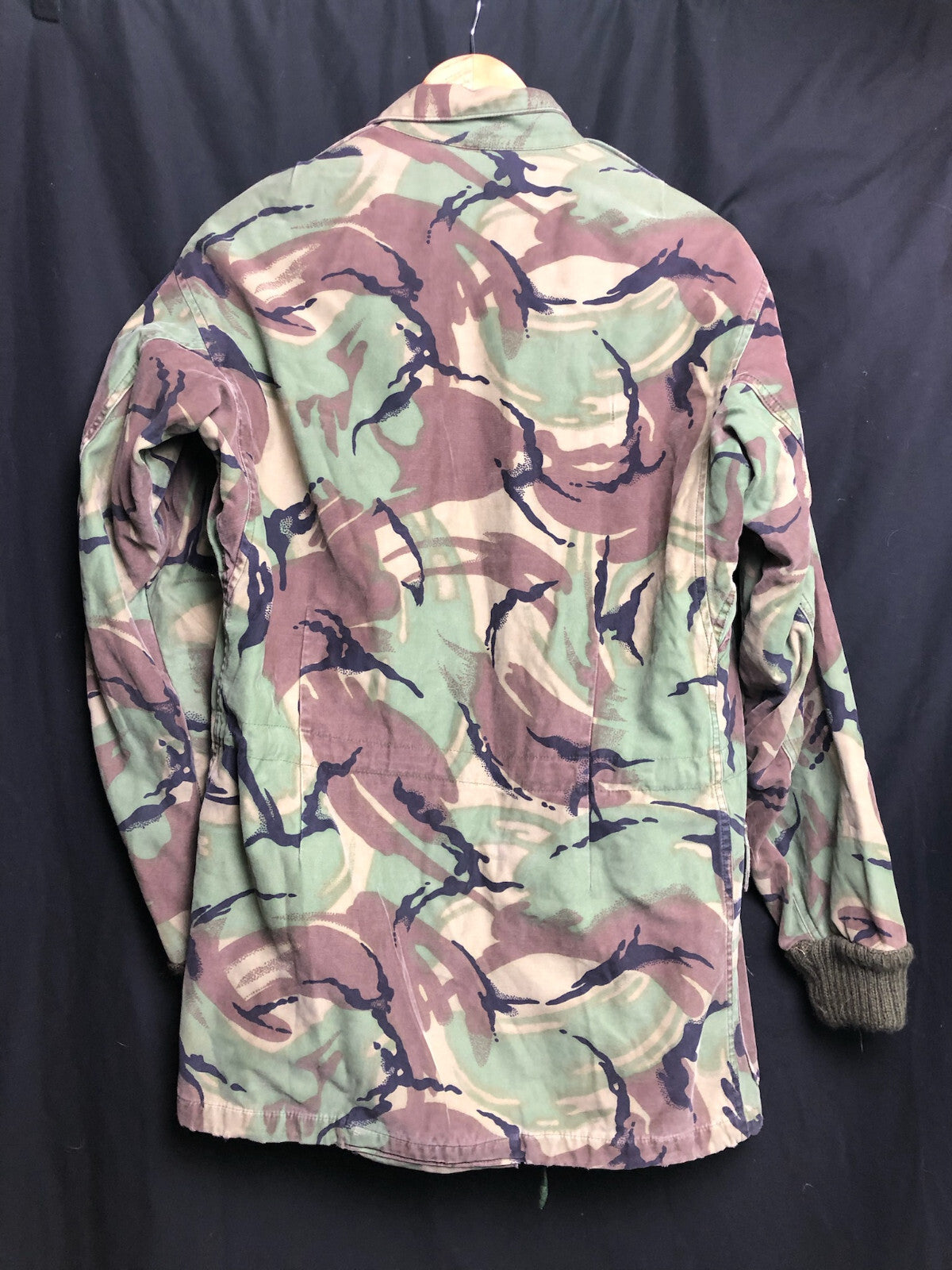 Original British Army 68 Pattern DPM Camouflaged Combat Smock Size 4 - 36" Chest - The Militaria Shop