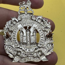 Load image into Gallery viewer, Kings Own Scottish Borderers Regiment - British Army Cap Badge
