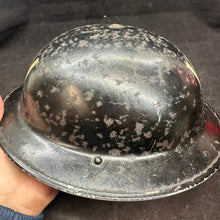 Lade das Bild in den Galerie-Viewer, Image #10
