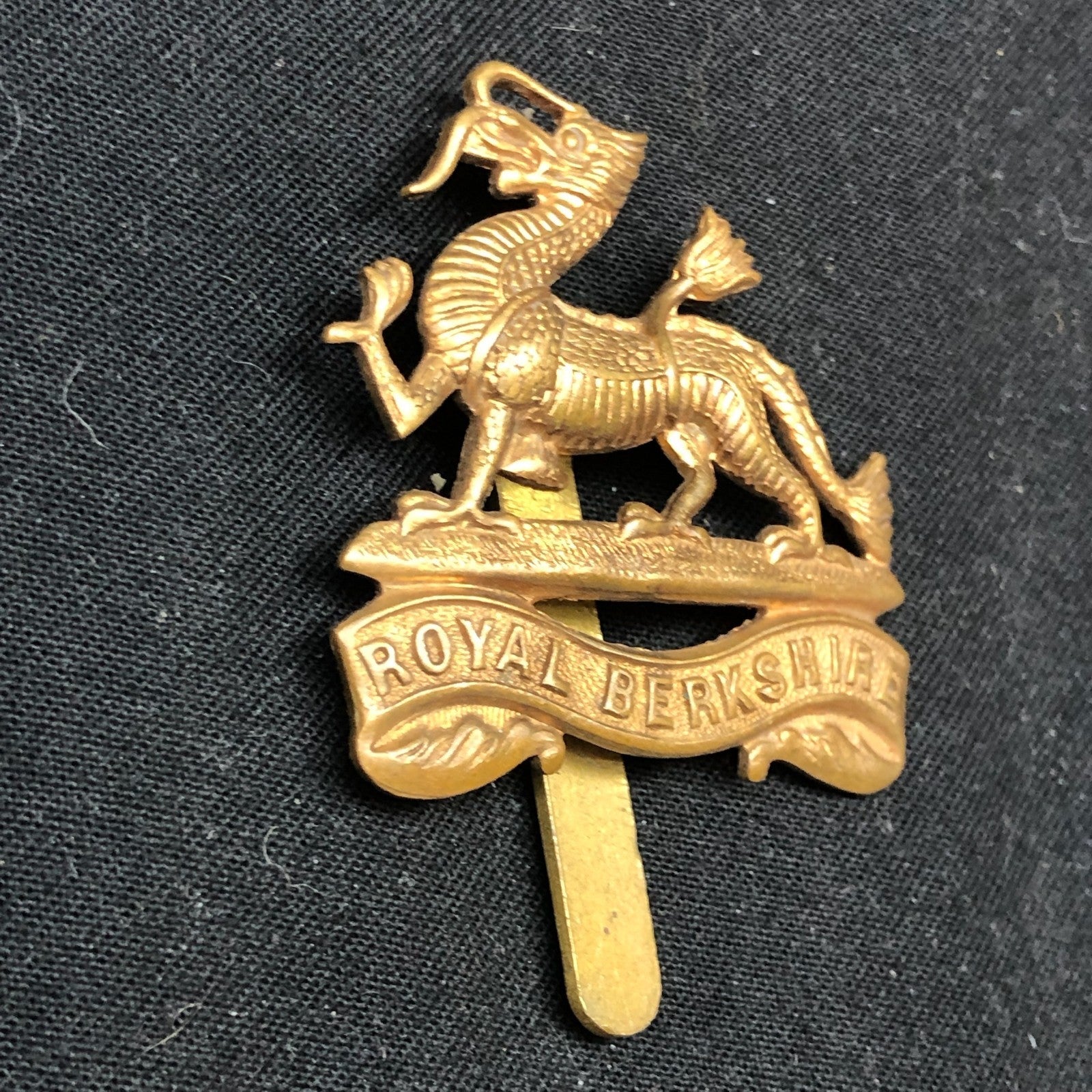 Genuine WW2 British Army Brass Cap Badge - Royal Berkshire Regiment - The Militaria Shop