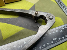 Lade das Bild in den Galerie-Viewer, Image #8
