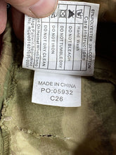 Charger l&#39;image dans la galerie, Original Vintage British Army Combat Worn MTP Camouflage Mk6 Cover
